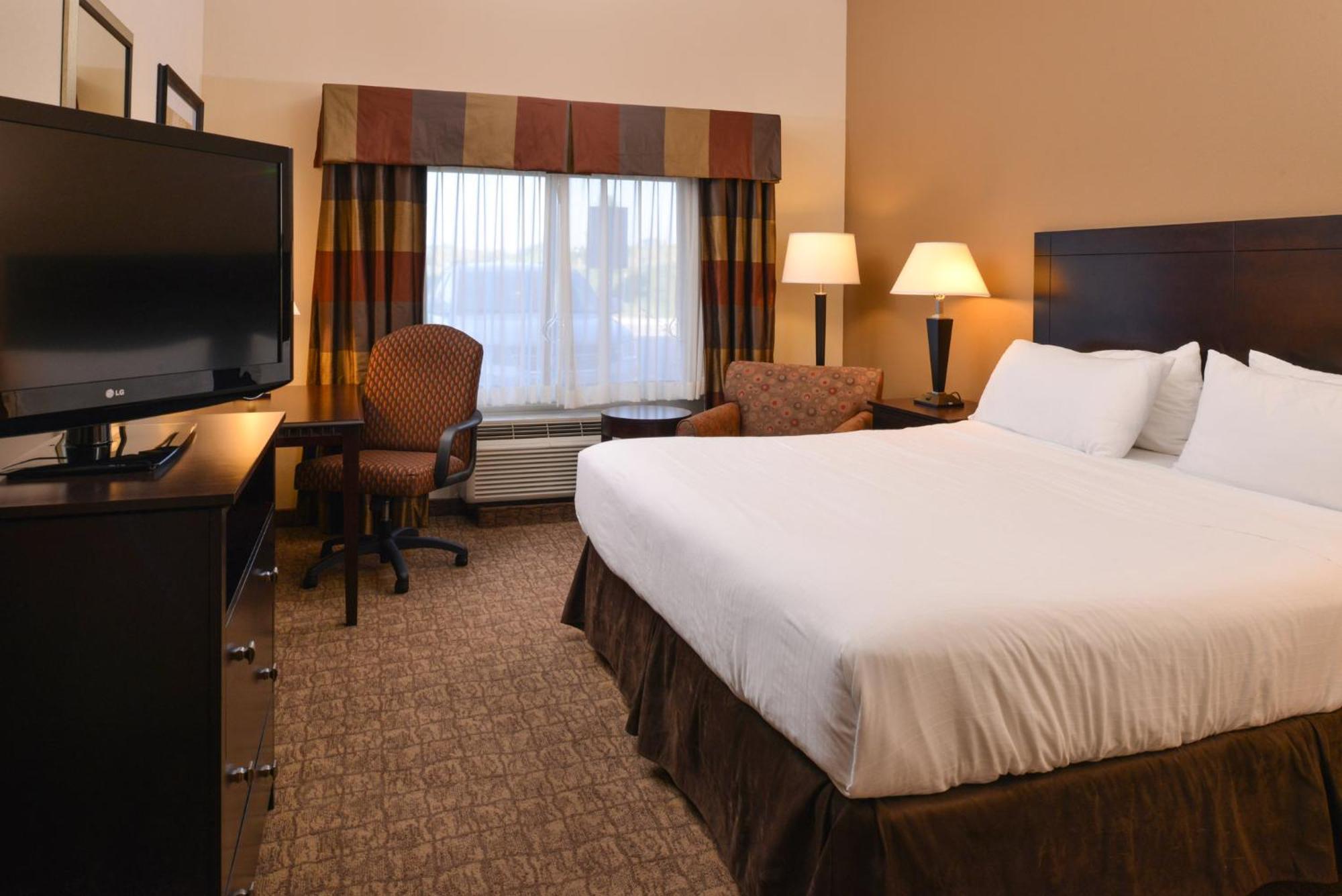Holiday Inn Express And Suites Wheeling By Ihg Triadelphia Exterior foto